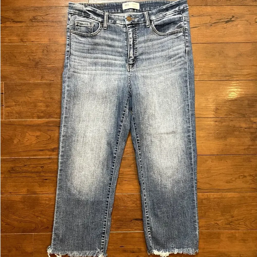 BKE Parker High Rise Crop Jeans Womens 30x28 Raw Hem Straight Denim Buckle - Picture 2 of 9